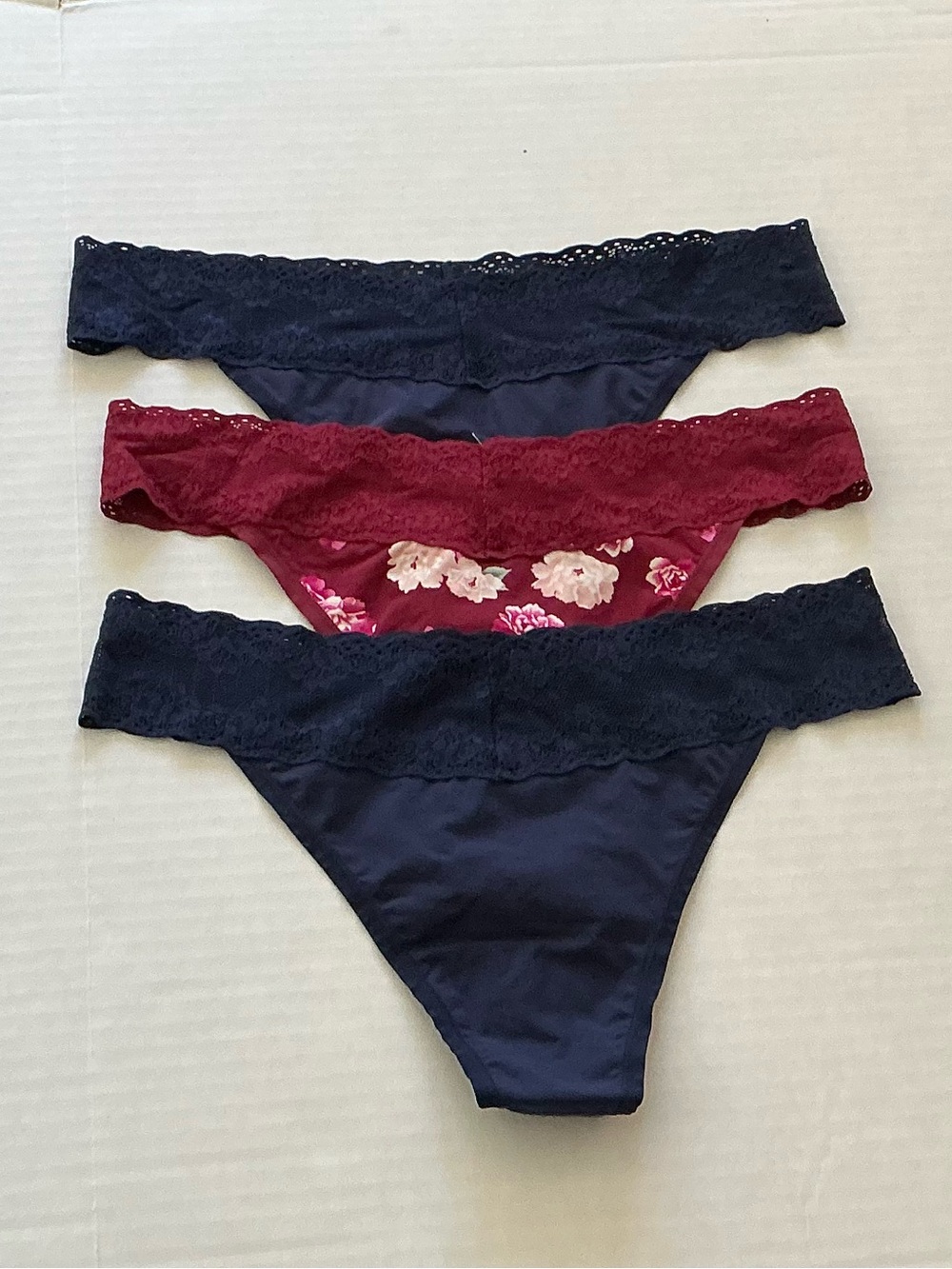 (3) NATORI BLISS PERFECTION O/S THONG